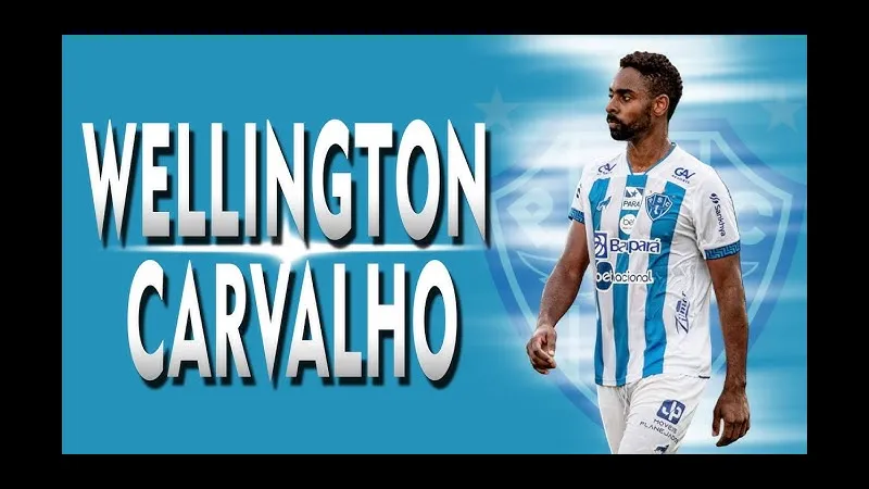 Cầu thủ Paysandu và Miramar đấu tranh gay gắt trên sân cỏ